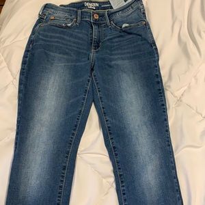 Denizens from Levi’s Modern Slim